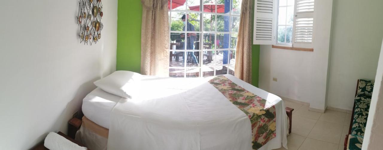Casa Royal Palm Inn San Andres  Ngoại thất bức ảnh